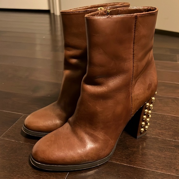 Michael Kors Leather Boots - Picture 1 of 8